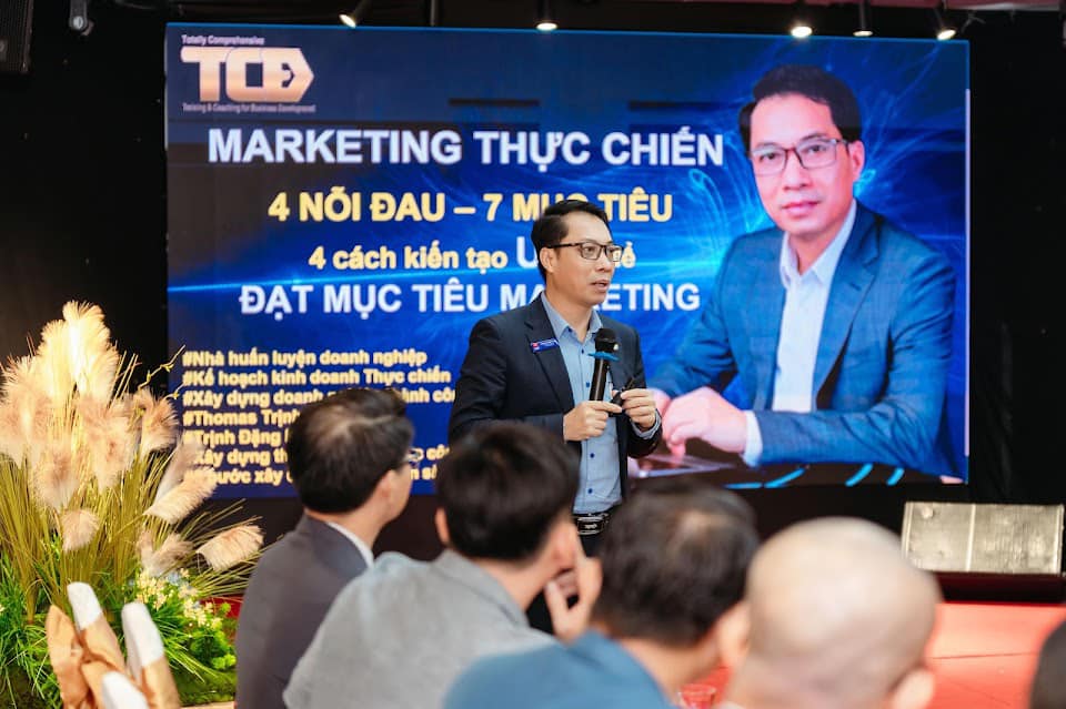 Business Coach Thomas Trịnh Toàn